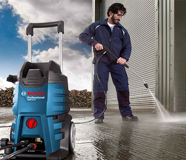 những ứng dụng của bơm rửa xe áp lực cao